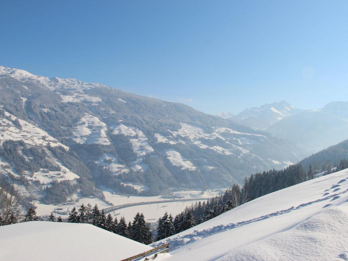Apartment Dornauer-1 By Interhome Aschau Im Zillertal Luaran gambar